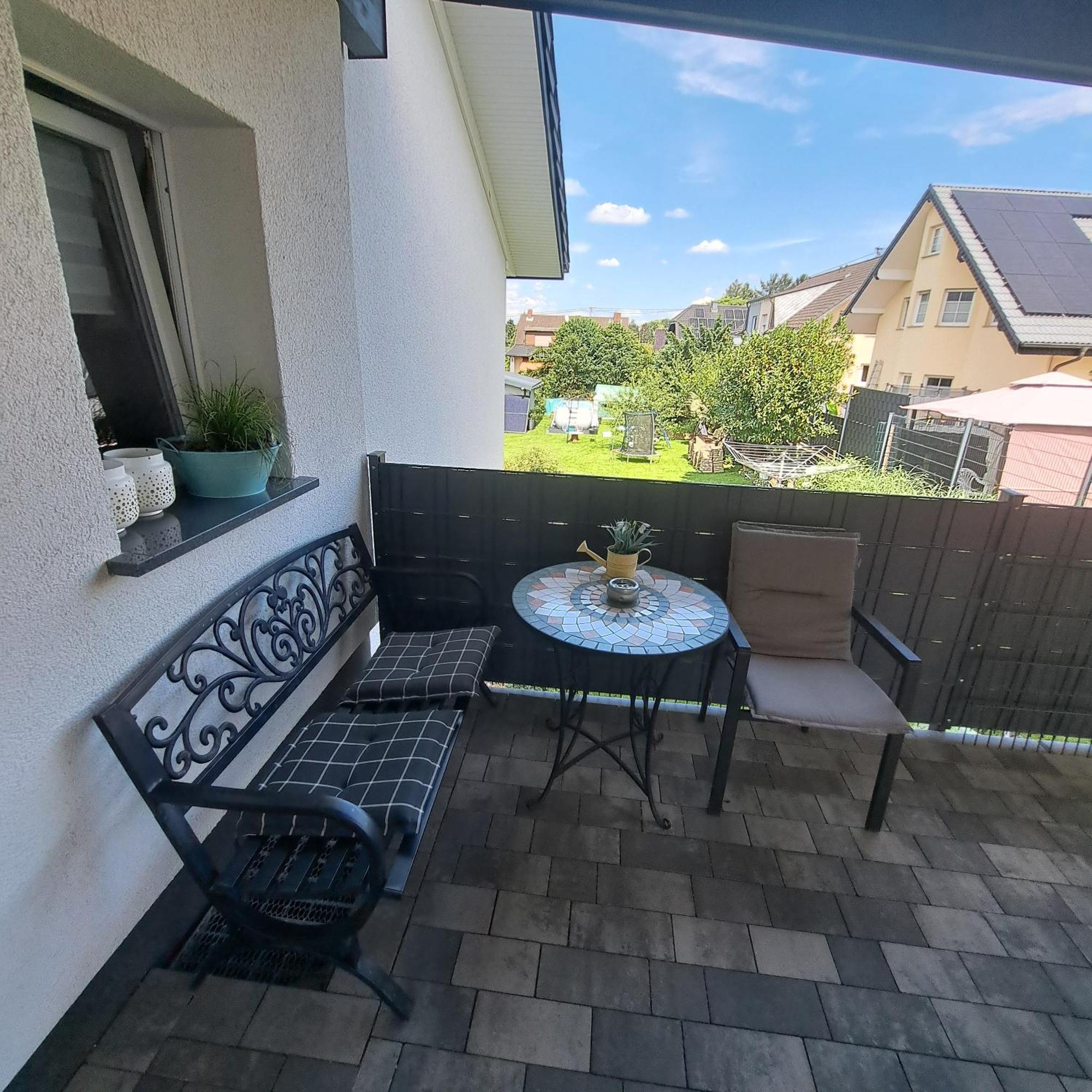 Wunderschoenes 2 Zimmer Apartment Inkl. Parkplatz Asbach  Exterior foto